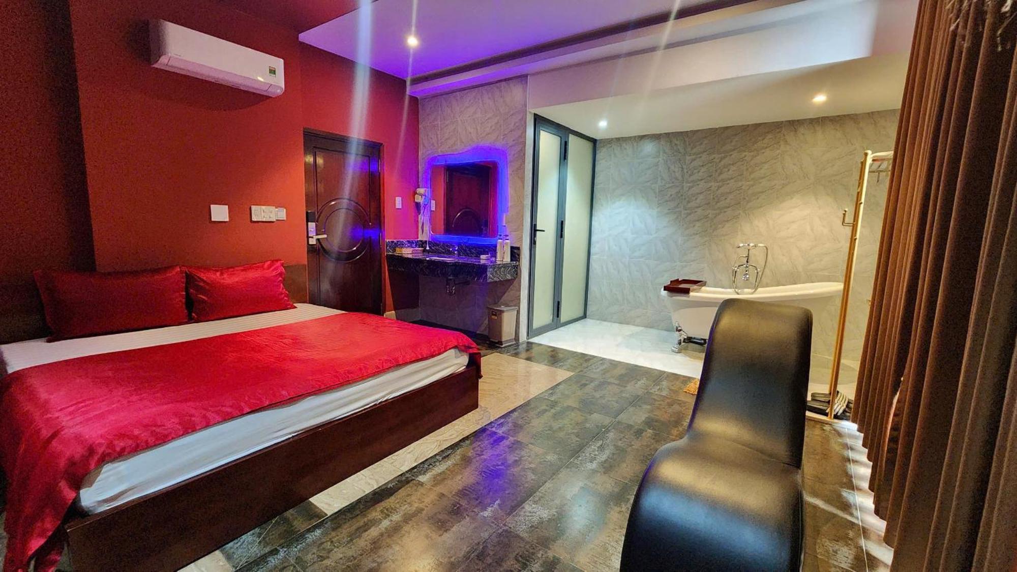 Khach San Nha Minh Hotel Cai Rang ภายนอก รูปภาพ