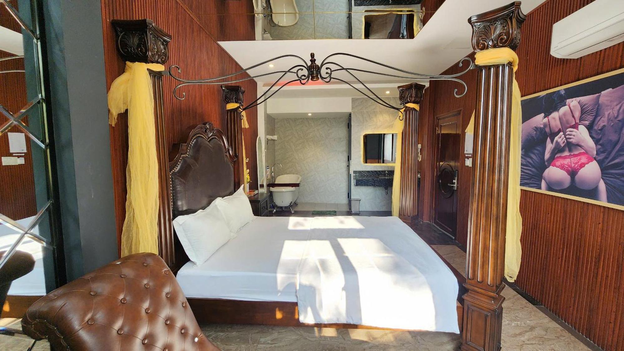 Khach San Nha Minh Hotel Cai Rang ภายนอก รูปภาพ